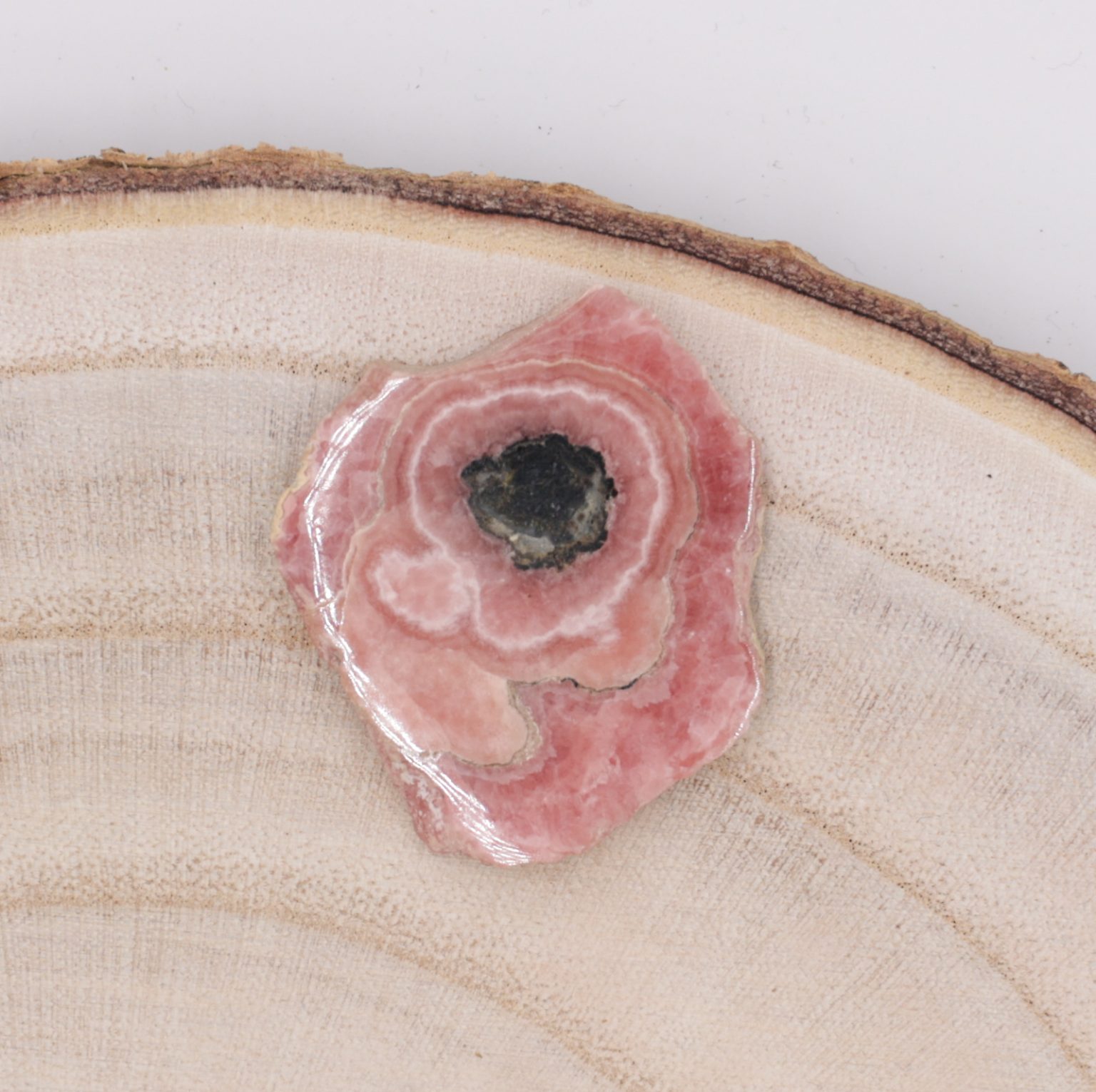 pierre-rhodochrosite-2-pi-ce-unique-galerie-de-la-pierre