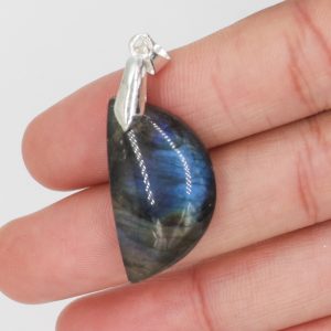 Pendentif Labradorite forme lune 1